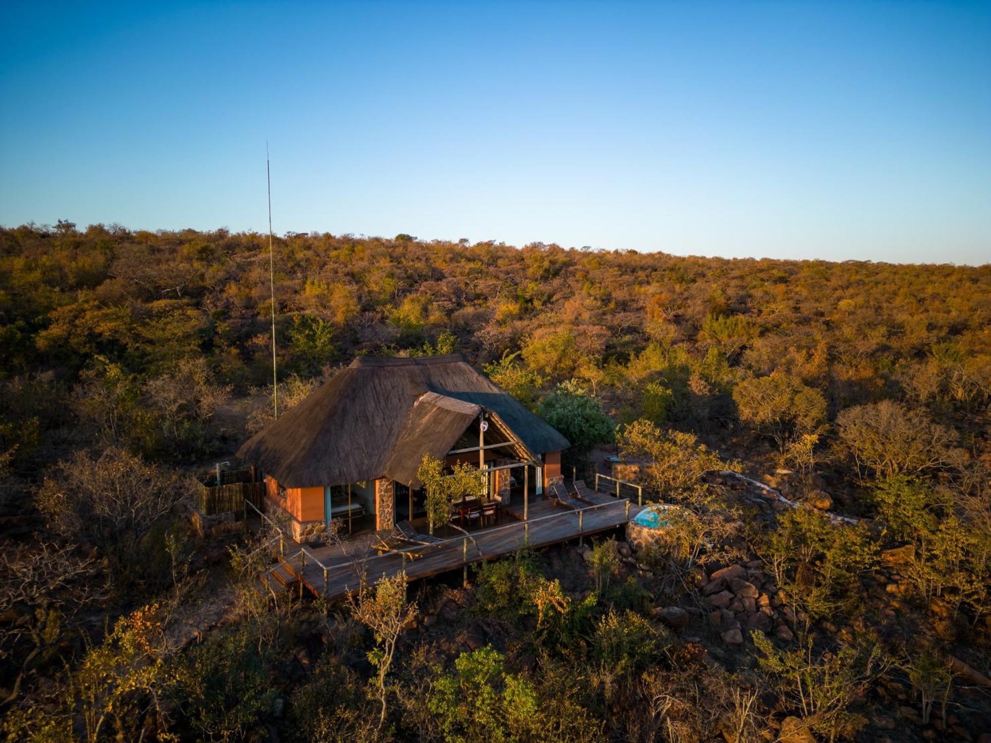 Elephants Crossing Welgevonden Game Reserve Exterior photo